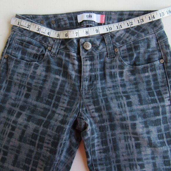 CAbi Women's Curvy Skinny Fit Jeans Mid Rise Stretch Tie Dye Grid Blue/Gray Sz 2 - Picture 8 of 12